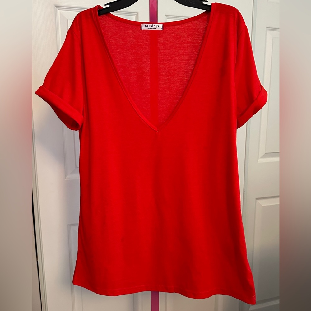 Deep V neck Tee - Picture 3 of 4